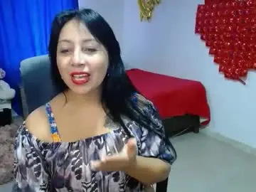 Soyelena46  live sex cam