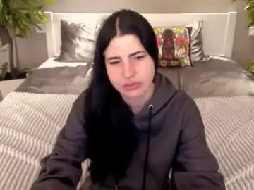 Sunnygirl_y  live sex cam