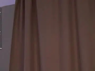 Sweetyoops  live sex cam