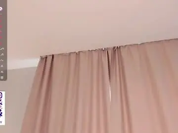 Sweetyoops  live sex cam