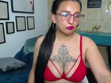 Tania_monroe  live sex cam