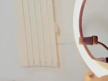 _annie_77  live sex cam