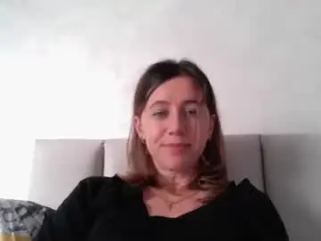 Bellacharm_25  live sex cam