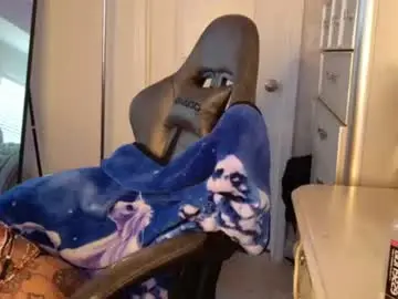 Butterflybootyy  live sex cam