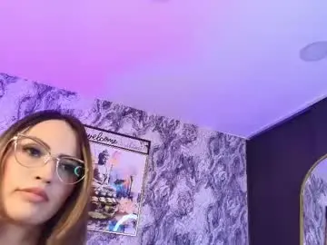 Cata_alvarezz  live sex cam