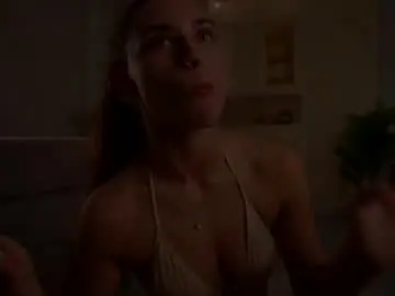 Dinacaguimbal  live sex cam