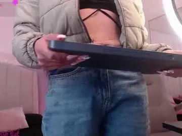 Emerald_gh  live sex cam