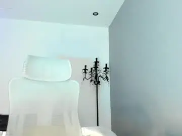 Felinebloodbite  live sex cam