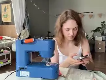 Holydori  live sex cam