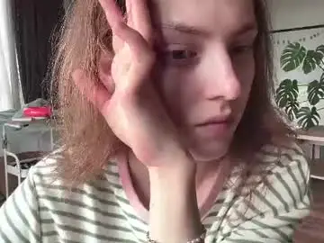 Holydori  live sex cam