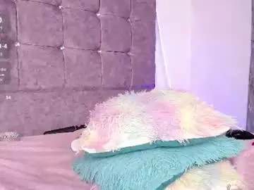 Kitty_nara  live sex cam