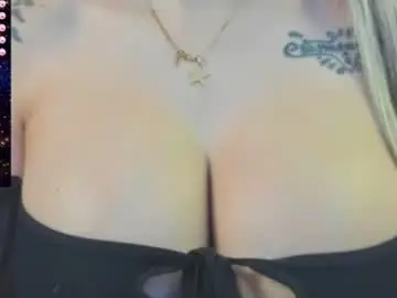 Martina_robertss_  live sex cam
