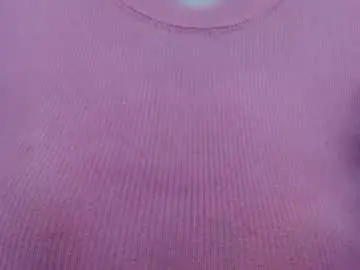 Petite_neca143  live sex cam