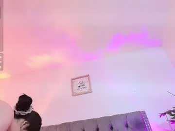 Rossy_marks  live sex cam