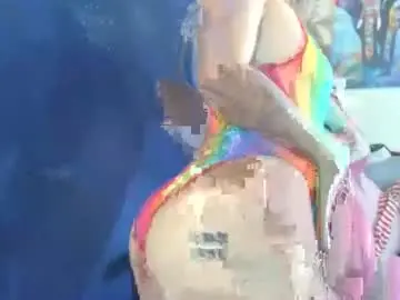 Saraledouxx  live sex cam