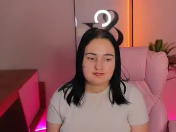 Sweat_zlata  live sex cam