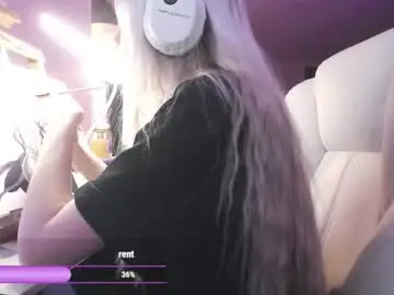 Tinykylie  live sex cam