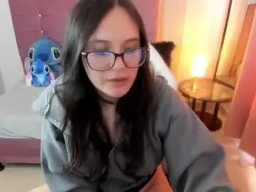 Wanda_sg  live sex cam