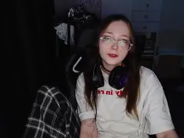 Ameliakamishiro  live sex cam