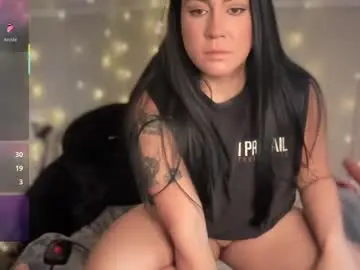 Badandbruja  live sex cam