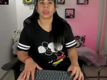 Biancastrongg  live sex cam