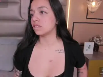 Caylincollins  live sex cam