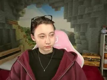 Clarabenson  live sex cam