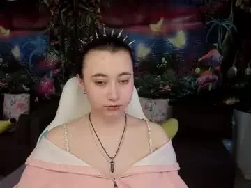 Clarabenson  live sex cam