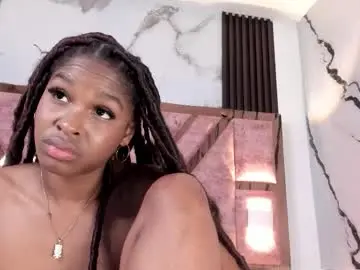 Kandy_bronw  live sex cam