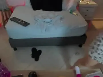 Karlyy_  live sex cam