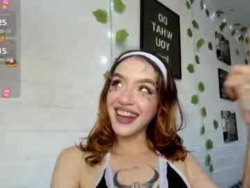 Kitty__black__  live sex cam