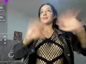 Kitty__black__  live sex cam