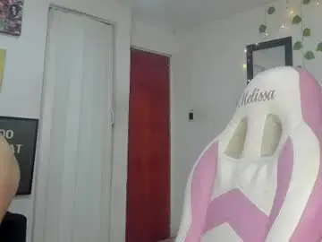 Kitty__black__  live sex cam