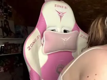 Korialmas  live sex cam