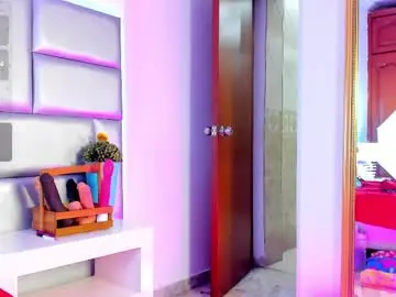 Lovelynickyy  live sex cam