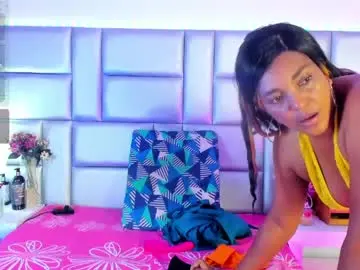 Lovelynickyy  live sex cam
