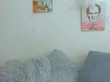 Lucy_monroe_  live sex cam