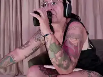 Netzuko_  live sex cam