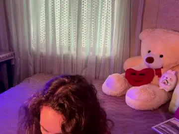 Roniquashnock  live sex cam