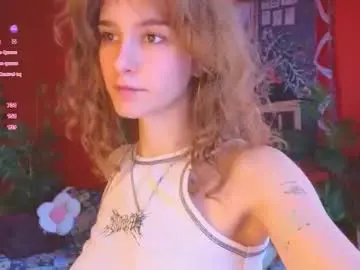 Soft_animal  live sex cam