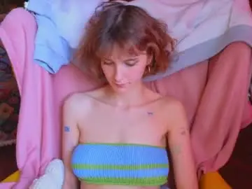 Soft_animal  live sex cam