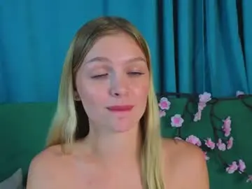 Zarasharp  live sex cam
