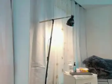 Beccareedd  live sex cam