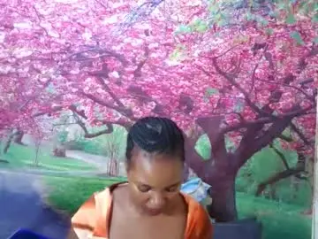 Ebonysativa  live sex cam