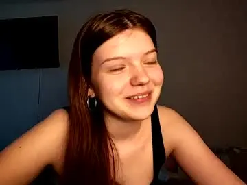 Edinabluett  live sex cam