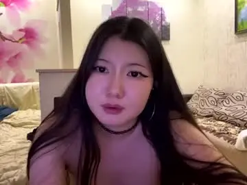 Edinabluett  live sex cam