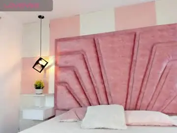 Elisa_collins  live sex cam