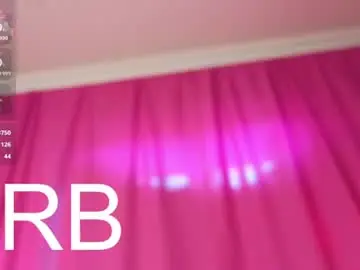 Ezramyerz  live sex cam
