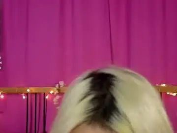 Ezramyerz  live sex cam