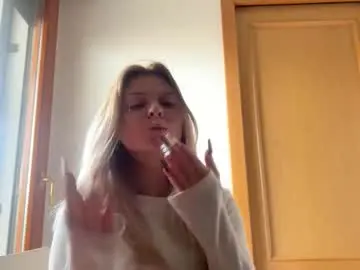 Hellenrepko  live sex cam